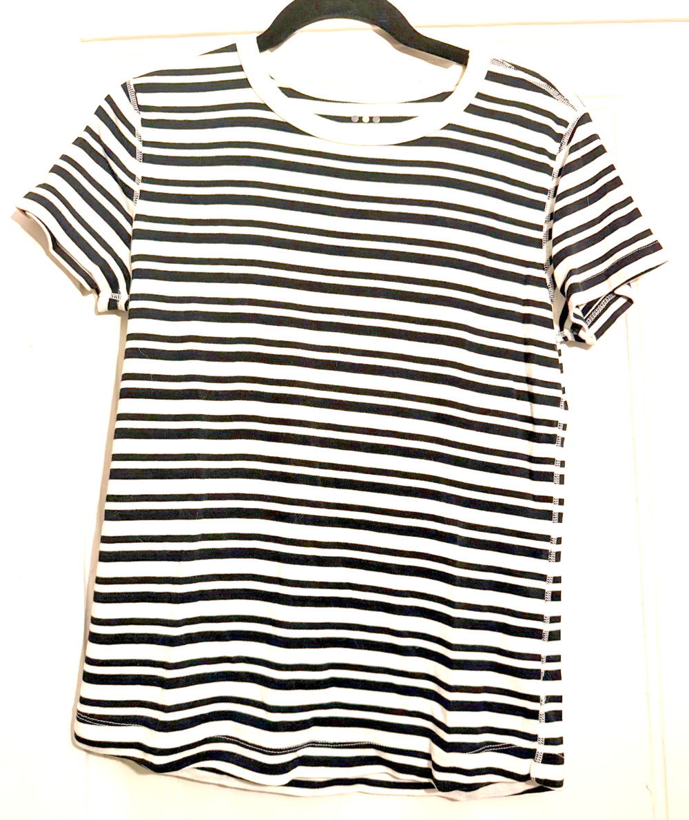 3 Dot Women's Short Sleeve Striped T Shirt, size XL